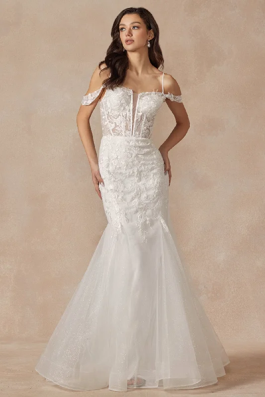 Enchanting Elegance: Embroidered Leaf Lace Gown for Unforgettable Occasions