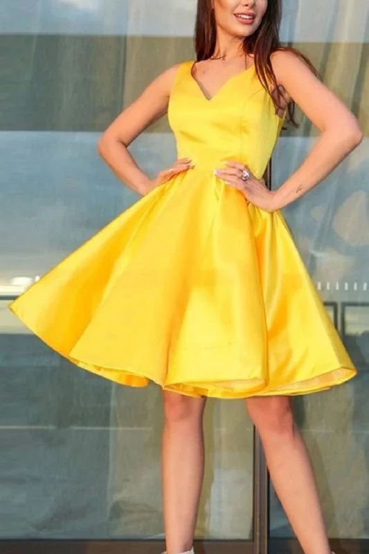 A-Line Knee Length Lemon Homecoming Dress