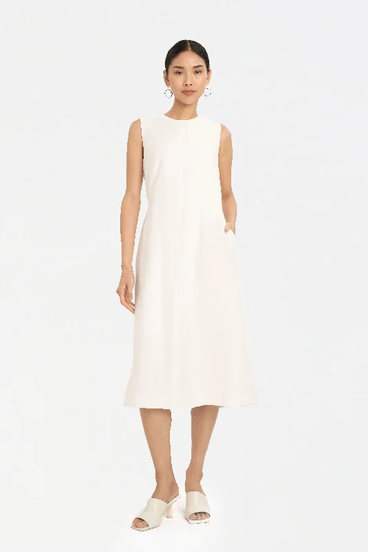 Camryn Tent Midaxi Dress in White