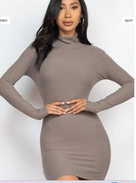 Omnia Dress- Taupe